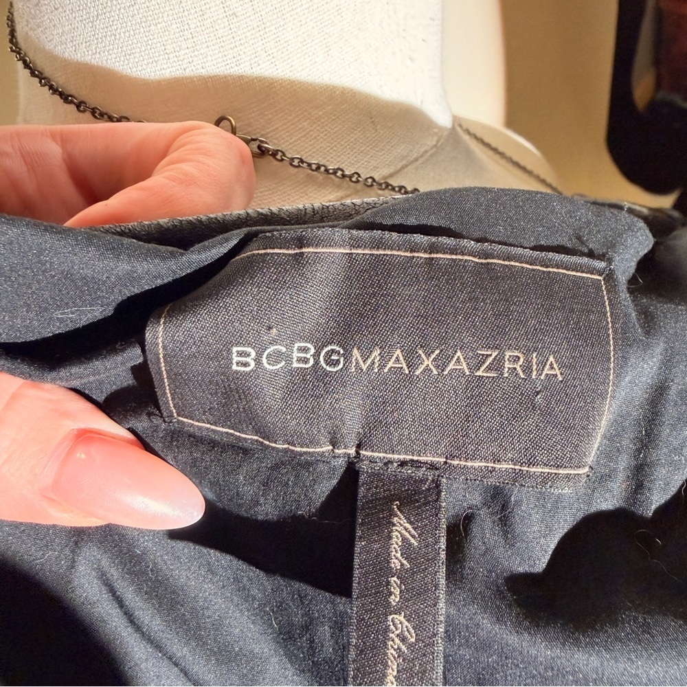BCBGMaxAzria Multi-Colored Cape - Picture 2 of 7